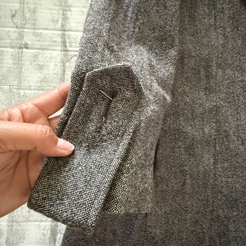 CAbI 169 Shakespeare Gray Black Tweed Wool Blend Dark Academia Swing Coat Sz 4 - Picture 4 of 10